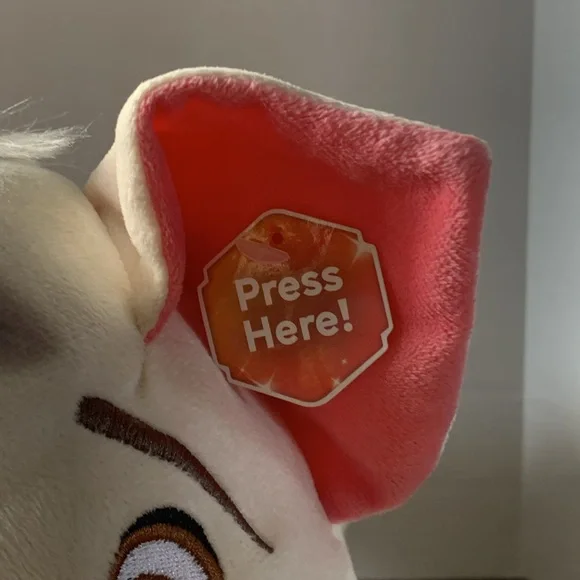 Disney Walk & Snort Pua Pig Plush Disney Moana Friend Motion & Sound New - Picture 4 of 7